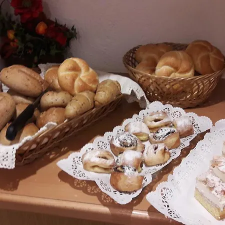 Haus Am Bach منزل للإقامة واغراين